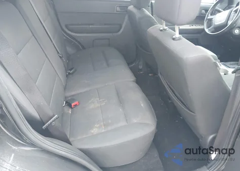 2012 Ford Escape Xlt z USA, uszkodzony, nr VIN 1FMCU0D76CKC27660